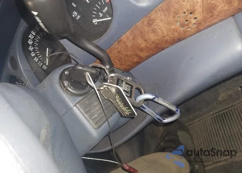 2000 Buick Lesabre Limited from USA, damaged, VIN 1G4HR54K1YU152516